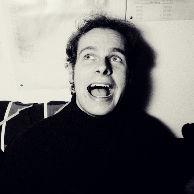 Series with Glass II - ID 011527