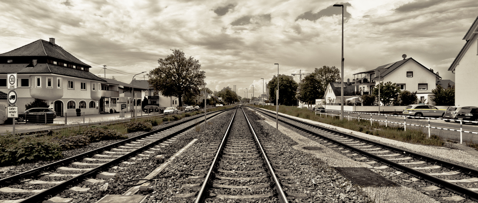 No Train - ID 011573