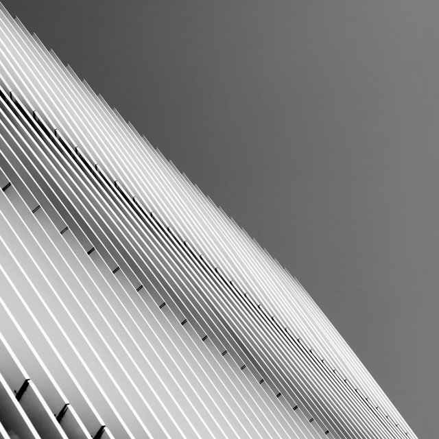 Sunny Day Facade - ID 011584