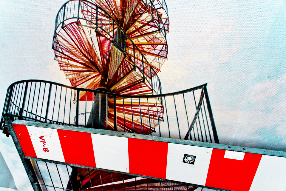 Flat Tower Closed - ID 011668