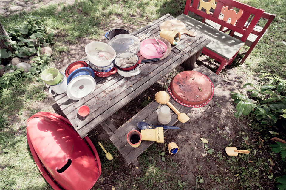 Garden Party III - ID 011753