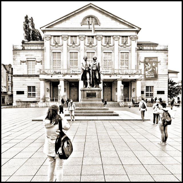 Goethe and Schiller - ID 011766