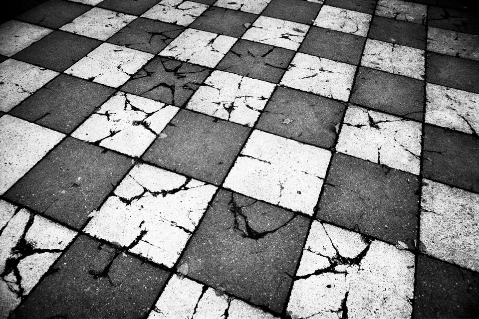 Tile Floor - ID 011804