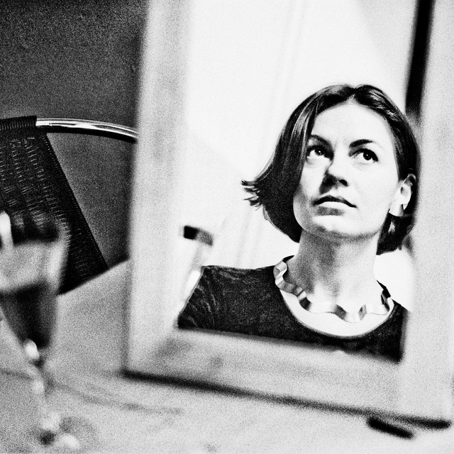 In Mirror III - ID 012061