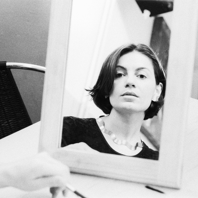 In Mirror V - ID 012073