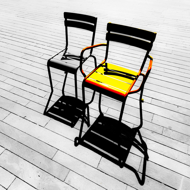 Opera Chairs VI - ID 012243