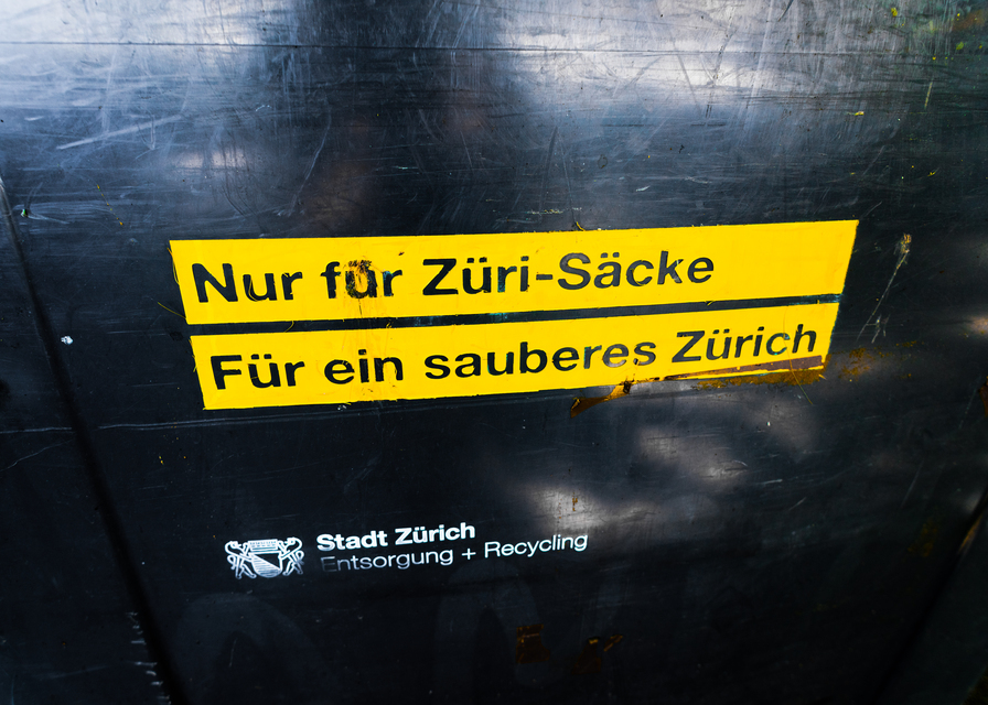 Nur fuer Zueri-Saecke - ID 012289