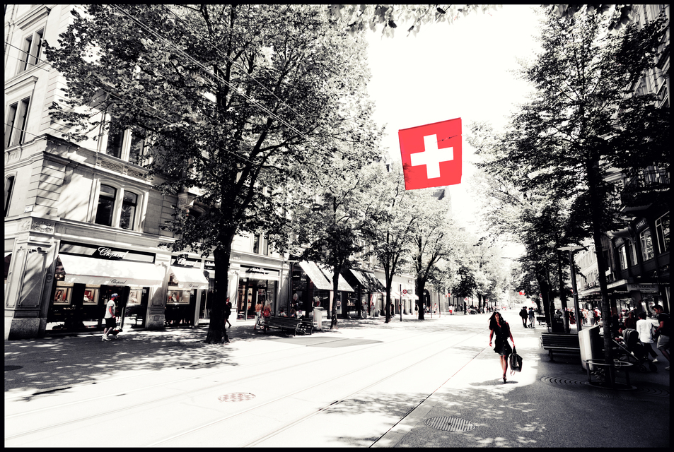 Bahnhofstrasse III - ID 012304