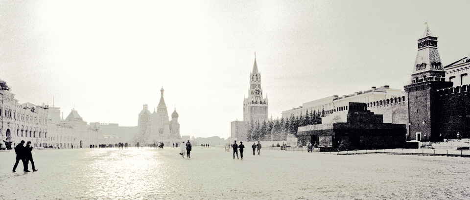 Red Square II - ID 012327