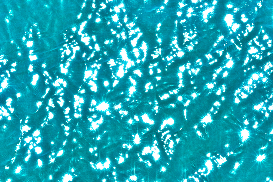 Blue Water - ID 012390