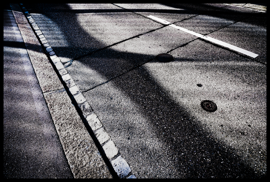 Refections Light Shadows VI - ID 012419