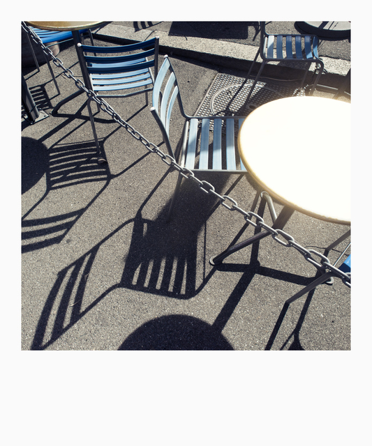 Chain Tables Chairs II - ID 012445