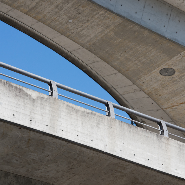 Concrete Ramp II - ID 012479