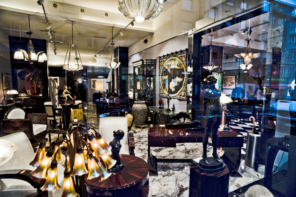 Furniture Art - ID 012767