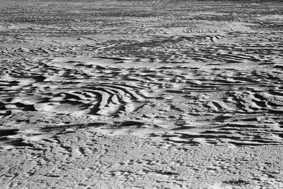 Dark Snow IV - ID 012806