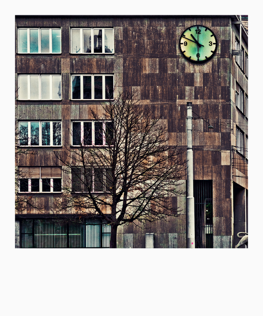 11 to 11 - ID 012854