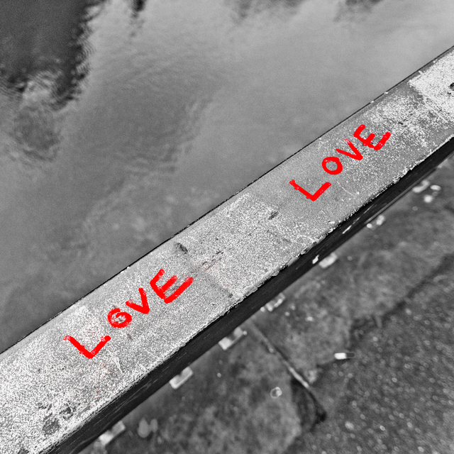 Love Love - ID 012867