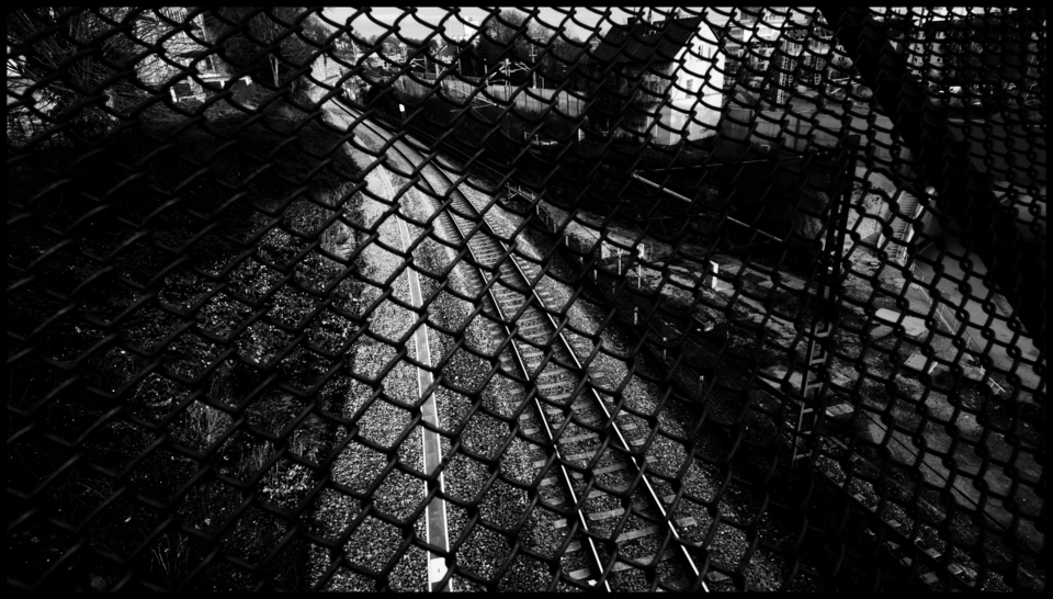 Dark Grid - ID 012960