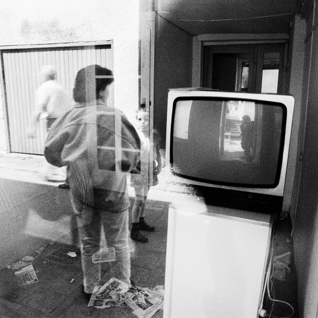 LIVE ON TV II - ID 013626