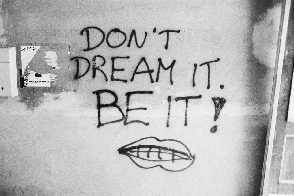 DON'T DREAM IT - ID 013746