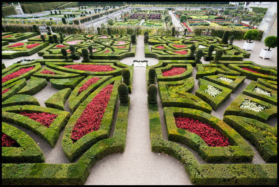 Castle Garden I - ID 013790