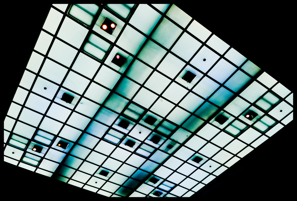 Blue Overhead Light - ID 014891