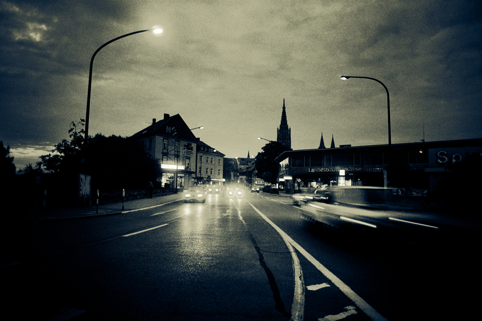 Danube Island Breaking Night I - ID 014945